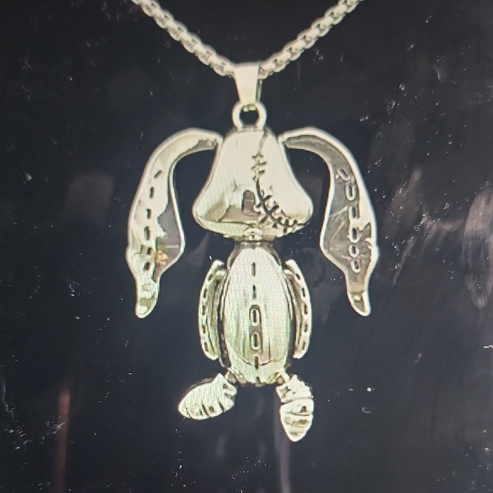 Moveable Rabbit 🐰 Pendant Necklace - Picture 2 of 7